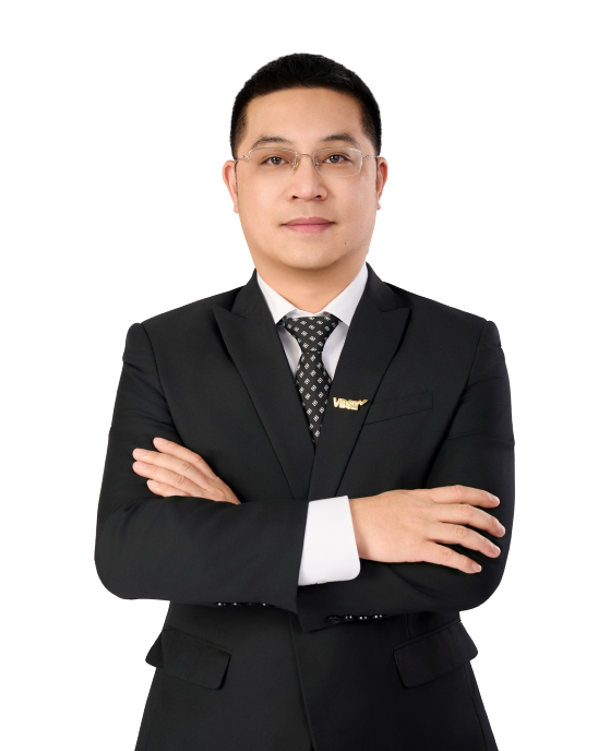 Ông Phạm Việt Hùng